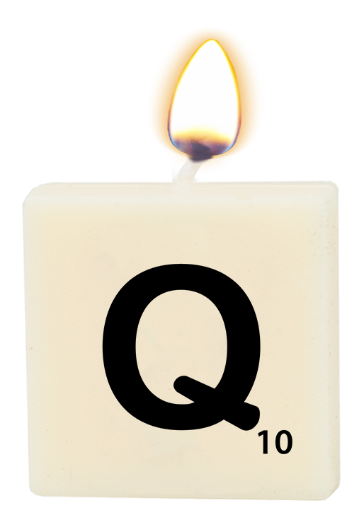 Letter candle - Q