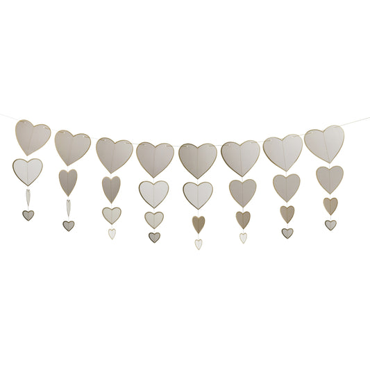 ENGAGED HEART CARD GARLAND 3M